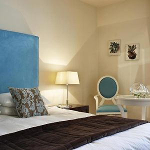 Superior Zimmer mit Kingsize-Bett